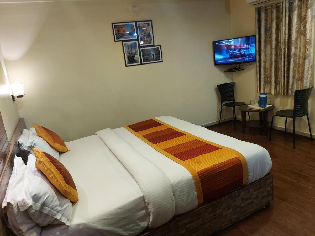 Shaleen Elegance Homestay Nakki Lake 400 Meters Mount Abu Bagian luar foto