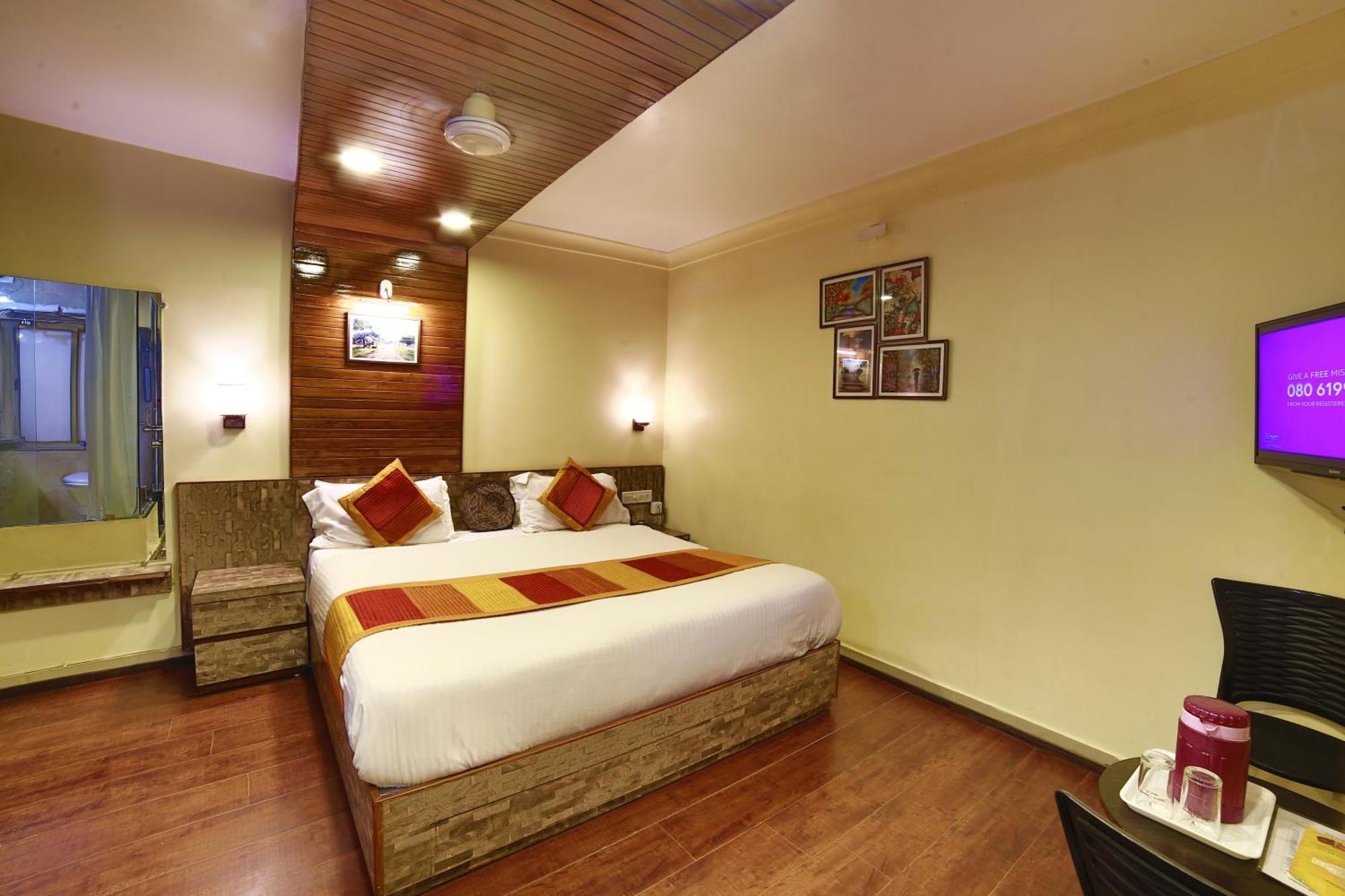 Shaleen Elegance Homestay Nakki Lake 400 Meters Mount Abu Bagian luar foto