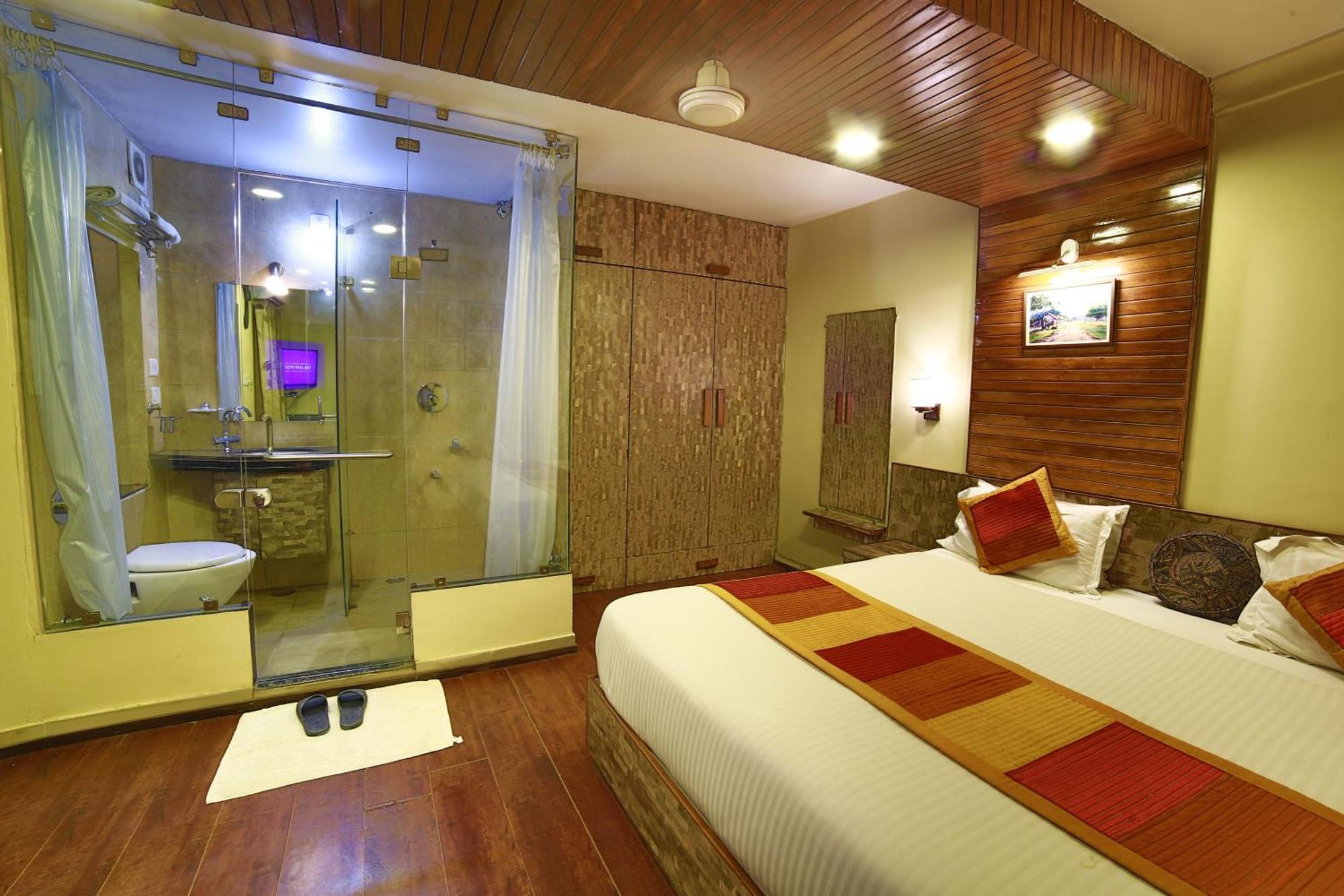 Shaleen Elegance Homestay Nakki Lake 400 Meters Mount Abu Bagian luar foto