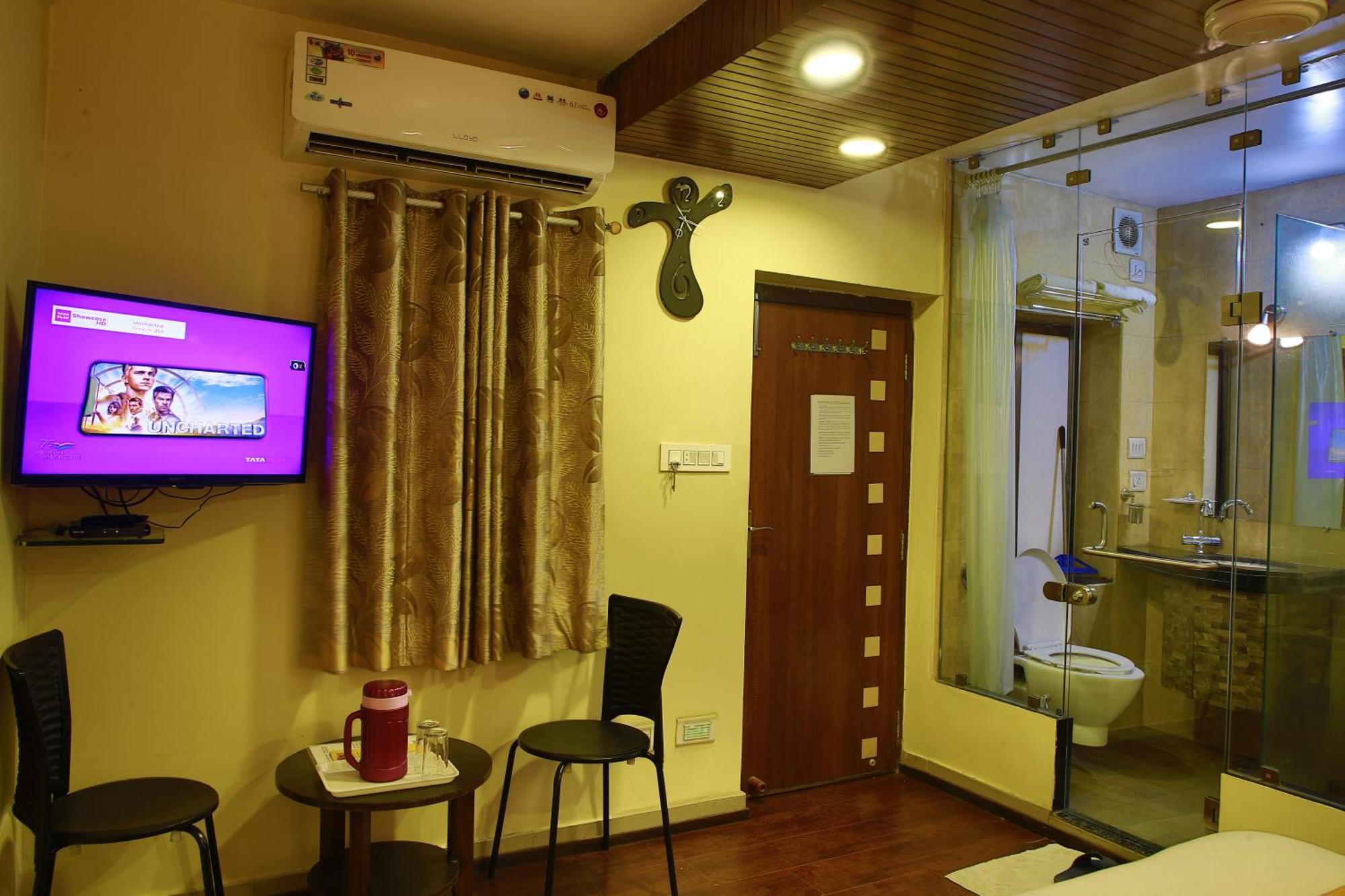 Shaleen Elegance Homestay Nakki Lake 400 Meters Mount Abu Bagian luar foto